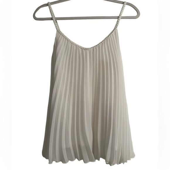 NWOT Venus White Pleated Braided Spaghetti Strap Blouse Size M - Picture 3 of 16
